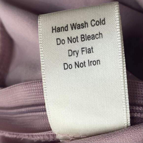 Altar’d State Women's Lavender Purple Embroidered Floral Shorts Size Medium - Picture 11 of 11